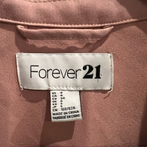 Blazer - Picture 4 of 4